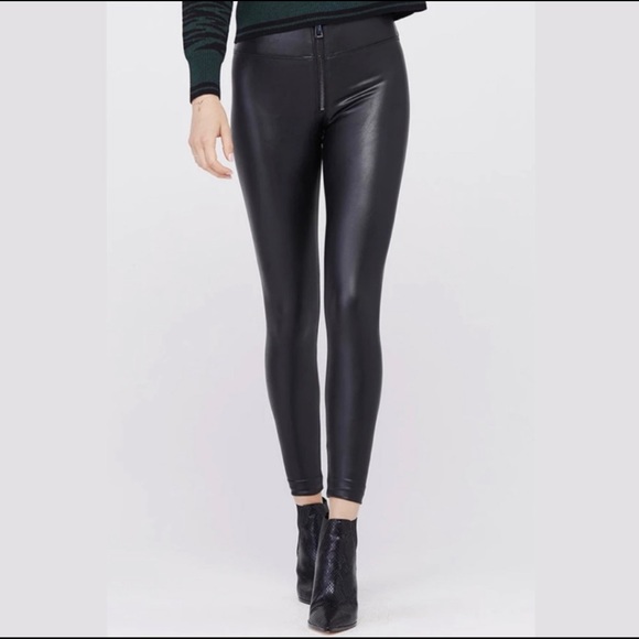 David Lerner Pants - David Lerner Faux Leather Front Zip Layla Leggings